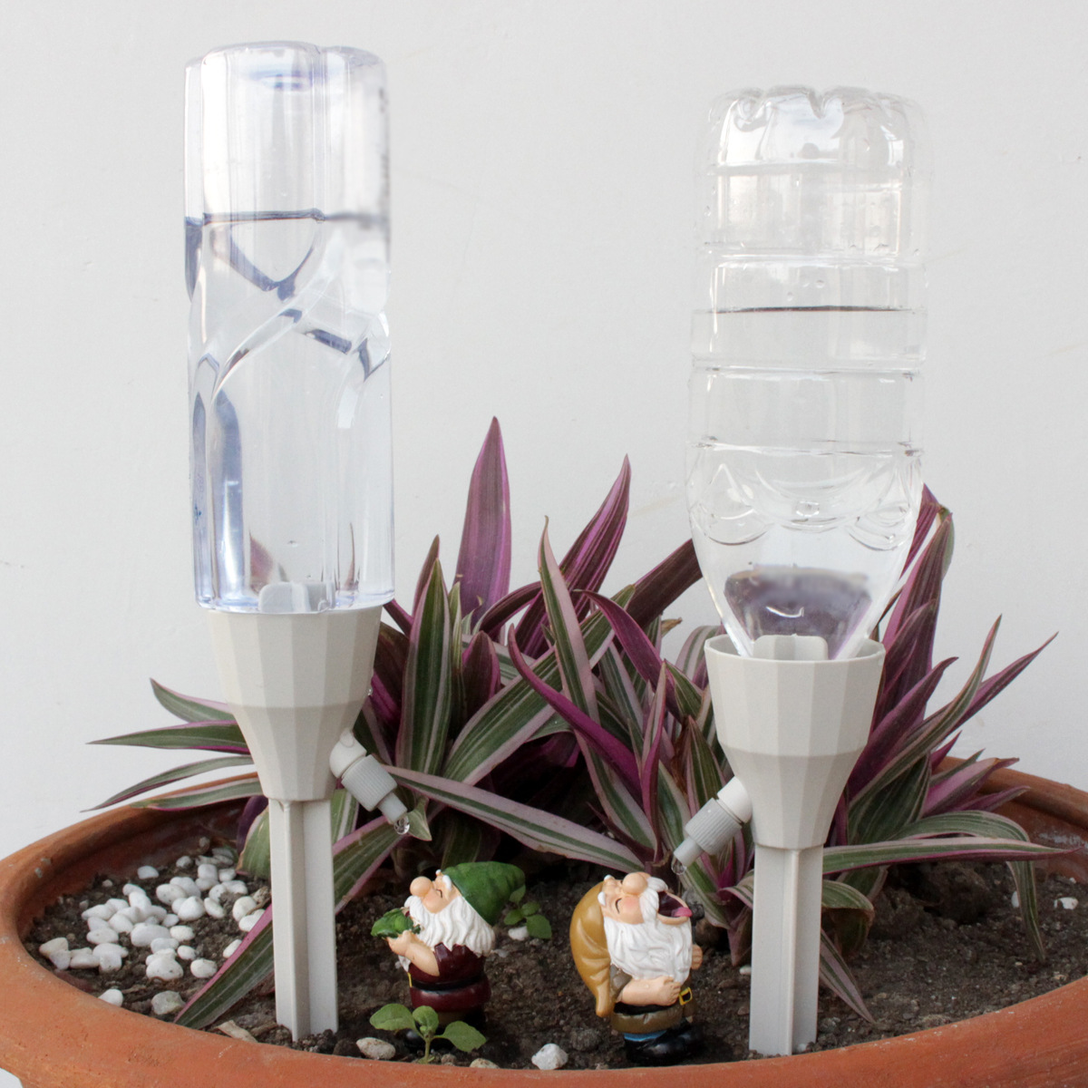 2 set Gnome Automatic Watering - Smart Garden Watering Can 评论和价格